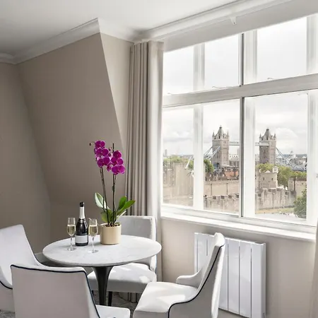 Tower Residences By Blue Orchid London Exterior photo